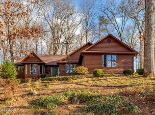 114 Cheeskogili Way, Loudon, TN 37774
