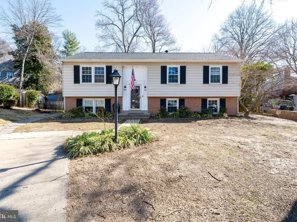 3900 Flagstone Ter, Alexandria, VA 22306