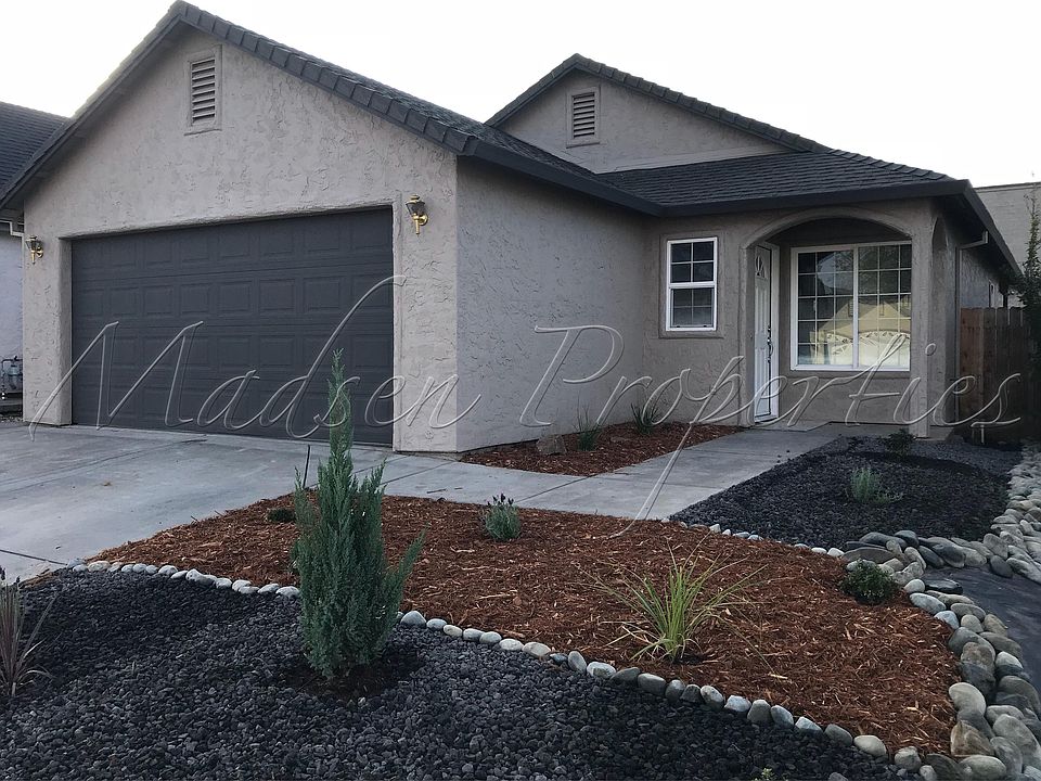 90 Lacewing Court- Street View