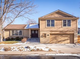 2098 S Hoyt Way, Lakewood, CO 80227
