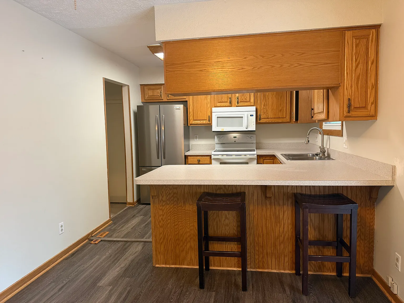 3 bed, 1582 sqft, $1,900 — Photo 4