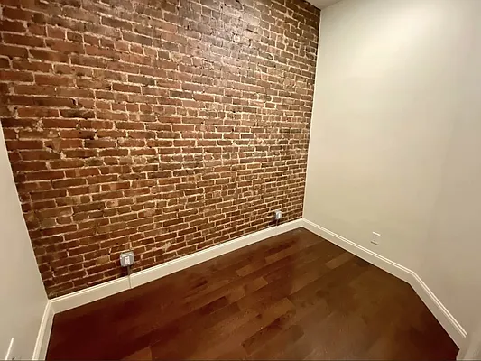 Rented by Corcoran | media 8