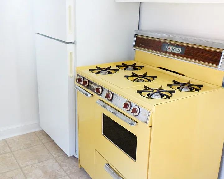 806 Houston Ave — Photo 28