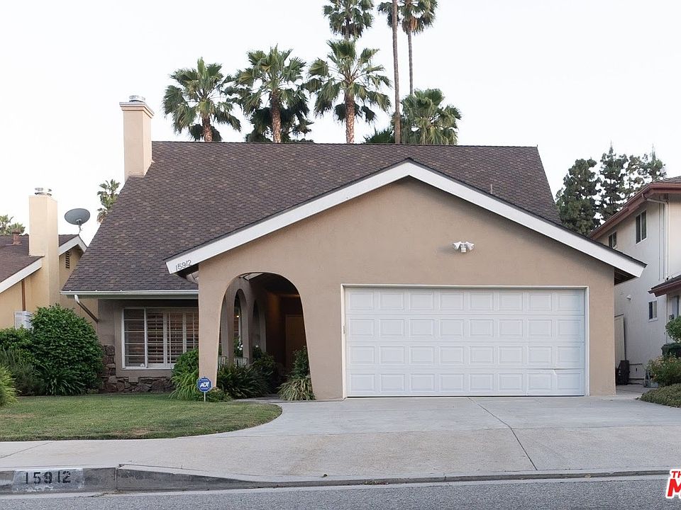 1st image of 15912 La Maida St