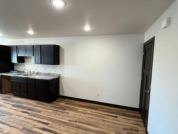 3rd image of 5258 Christopher Dr #A