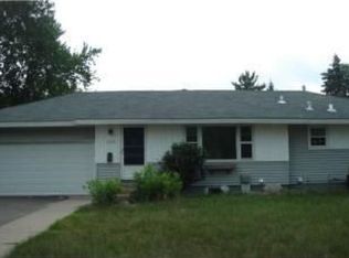 4113 Joyce Ln, Brooklyn Center, MN 55429