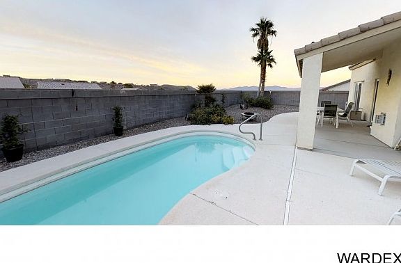 5th image of 2958 Los Pueblos Dr