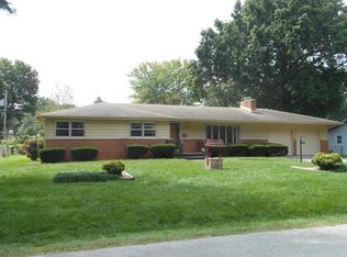 2252 E Washita St, Springfield, MO 65804