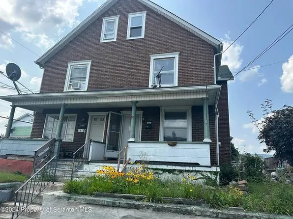 83 1/2 Elizabeth St, Pittston, PA 18640