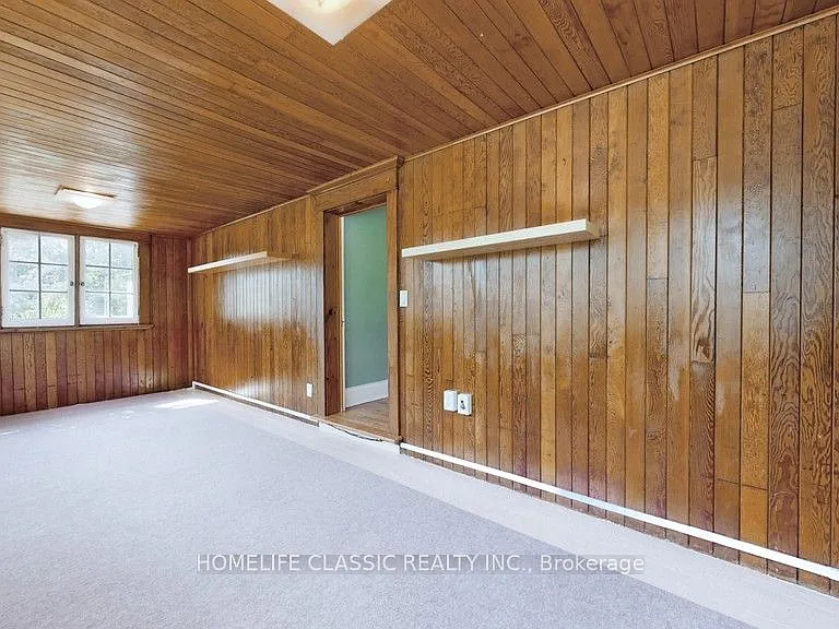 104 John St — Photo 37