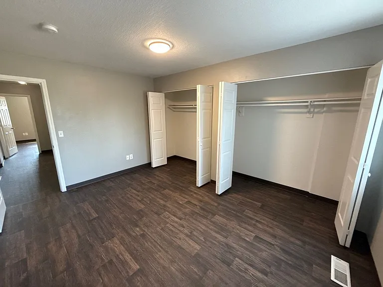 4312 Sacramento Ct NE — Photo 19