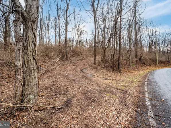 120 Koller Rd, Shoemakersville, PA 19555