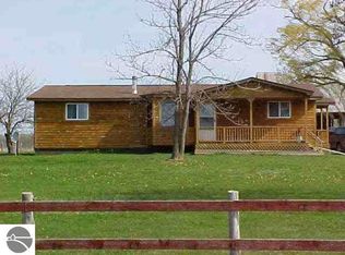 7636 W Curtis Rd, Hale, MI 48739