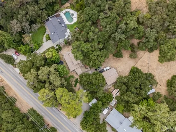 24745 Mulholland Hwy, Calabasas, CA 91302