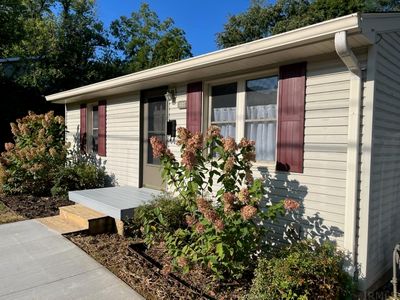 1005 N Jackson St, Bloomington, IN, 47404