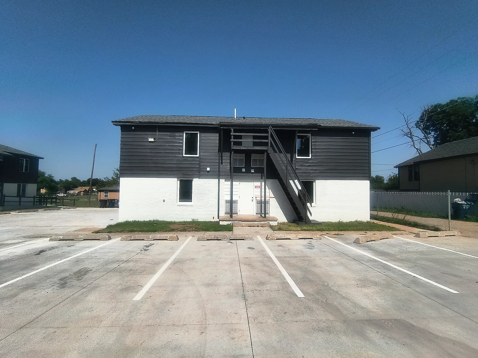 2 bed, 695 sqft, $1,195 — Photo 4