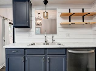 9505 Maple Way, Indianapolis, IN 46268