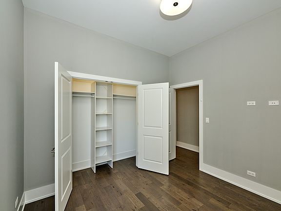 4th image of 1338 W Cullerton St #11587051