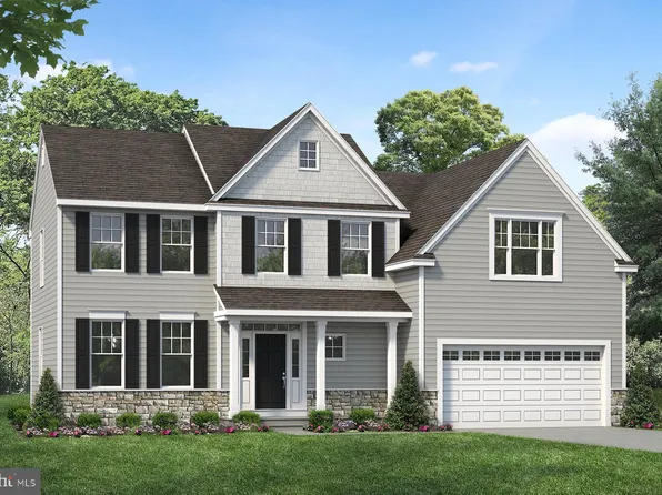 139 Petrelia Dr, Honey Brook, PA 19344