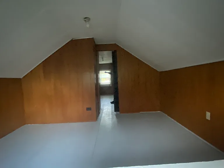 17 Onondaga St — Photo 7