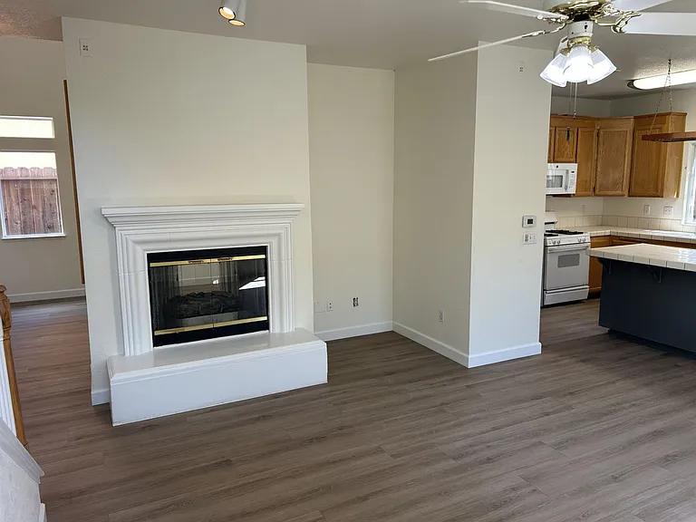 597 Canvasback Ct — Photo 10