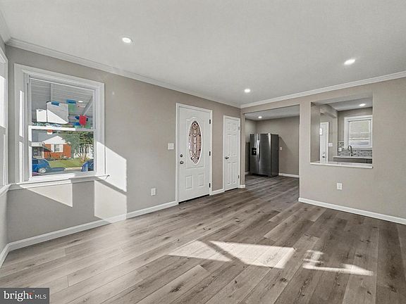 5th image of 4917 Gilray Dr