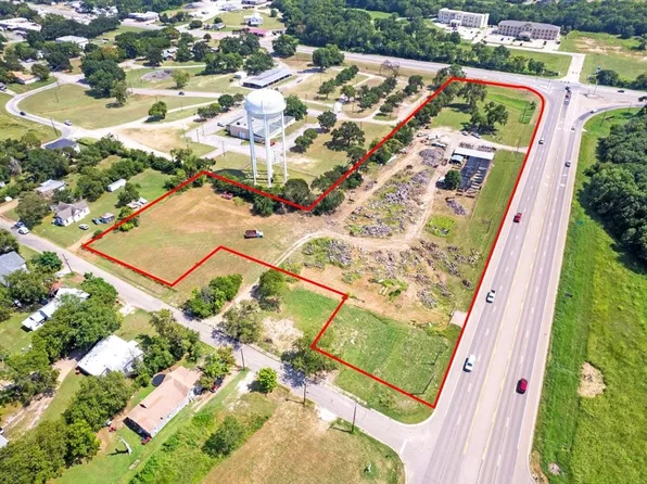 604 N State Highway 121, Bonham, TX 75418