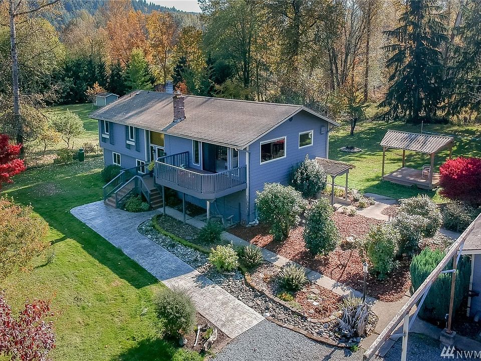 1st image of 14908 128th St E
