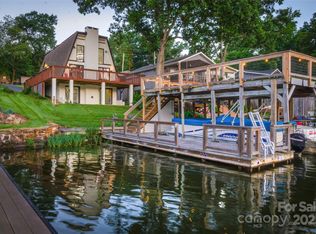 3546 Pinehaven Dr, New London, NC 28127