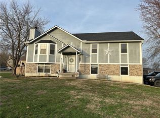 605 SE 120th Rd, Warrensburg, MO 64093
