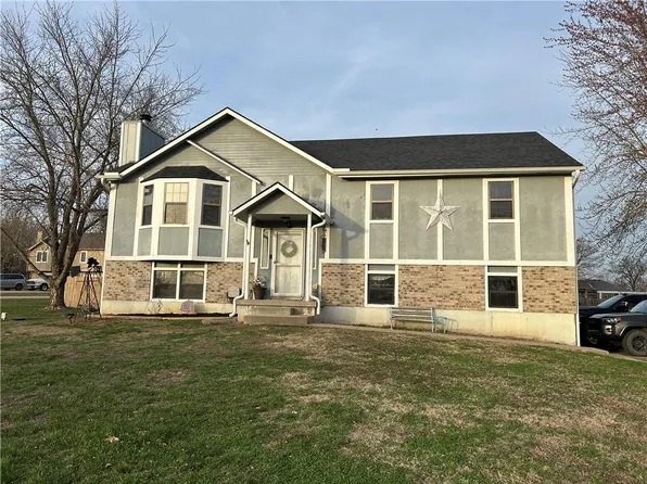 605 SE 120th Rd, Warrensburg, MO 64093