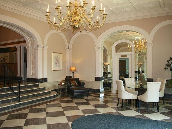 Park Royal's Lobby