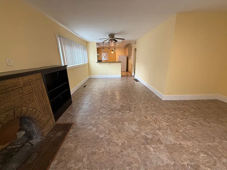 2715 Ritchie St — Photo 1