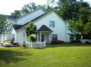 131 Dorothy Dr, Yorktown, VA 23692