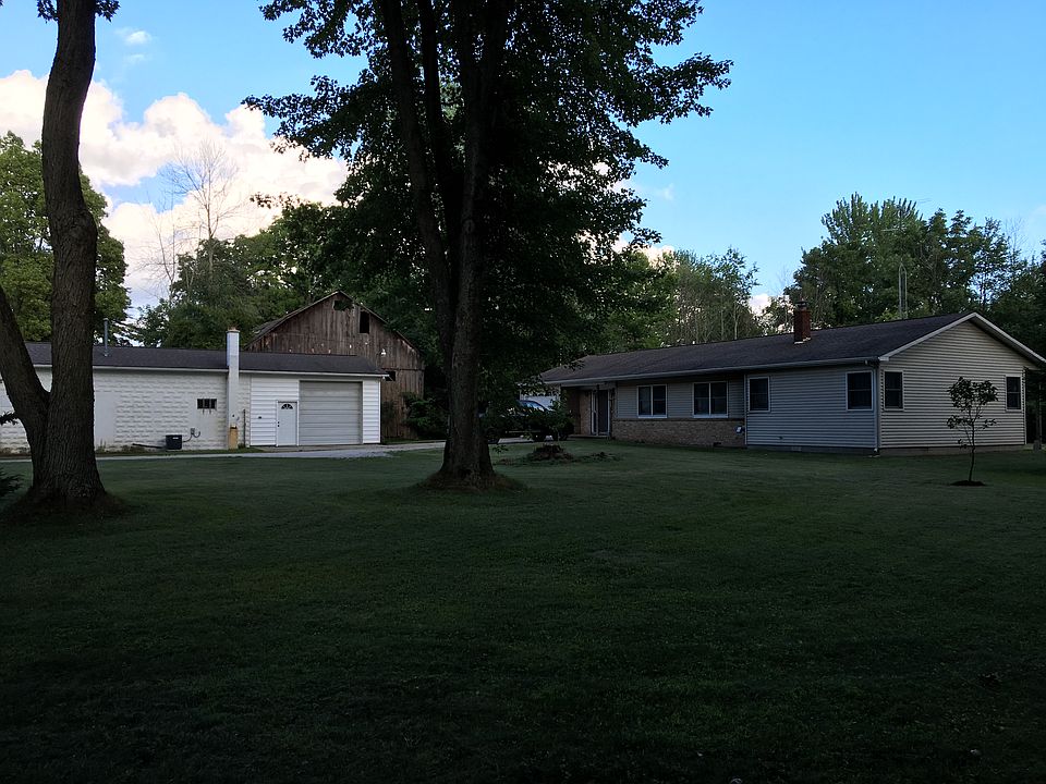 1st image of 11637 E Apple Ave