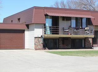 601 E Interstate Ave APT 3, Bismarck, ND 58503