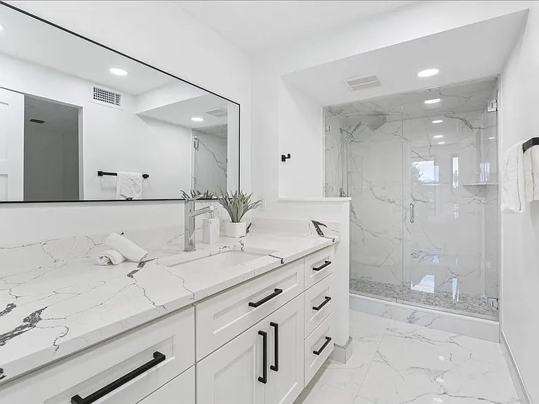 1800 S Ocean Dr #109 — Photo 7
