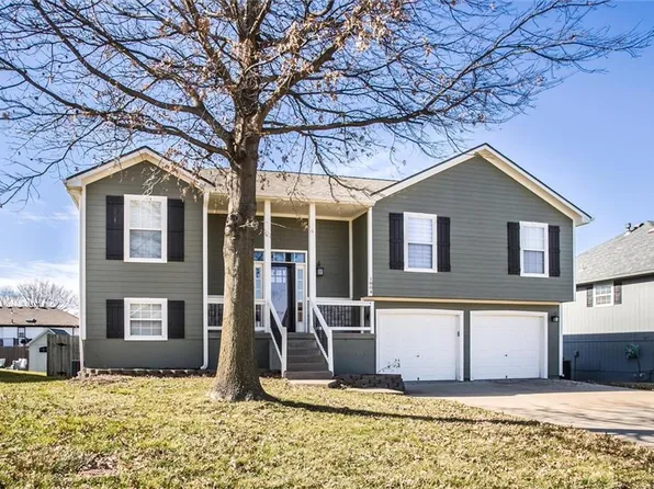 1804 N Ethan Ln, Independence, MO 64058