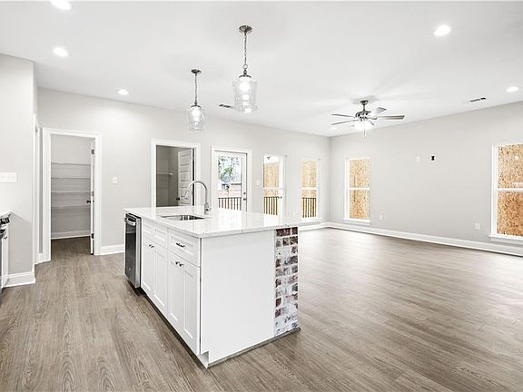 2nd image of 60414 Aqua Dr