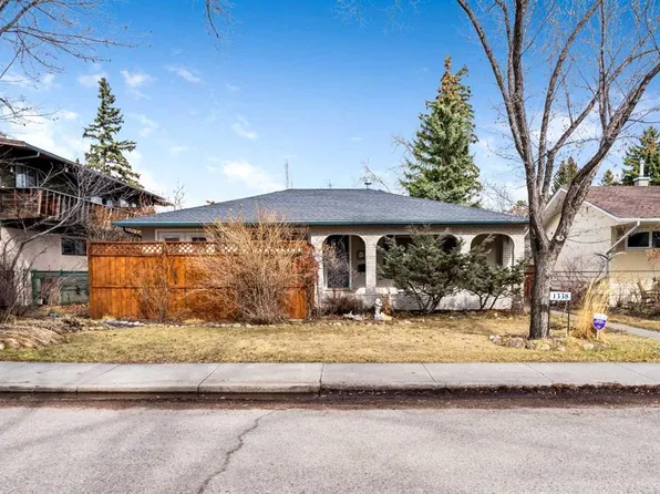 1338 W Hamilton St NW, Calgary, AB T2N 3W6