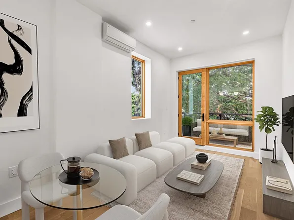 226 Putnam Ave #402, Brooklyn, NY 11216