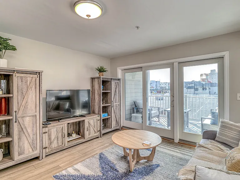 9100 Atlantic Ave #1 — Photo 12