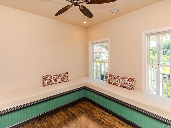 4th image of 18 Baron Drive