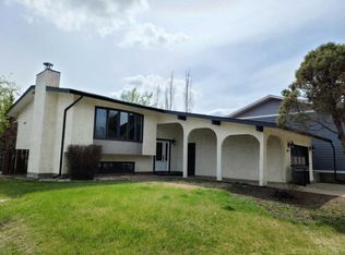 7413 W 96th St, Peace River, AB T8S 1E4