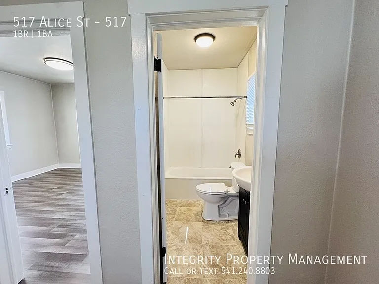 517 Alice St #517 — Photo 11