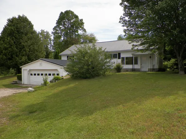 4790 E Brutus Rd, Alanson, MI 49706
