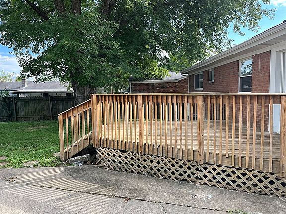 3rd image of 7223 Feyhurst Dr