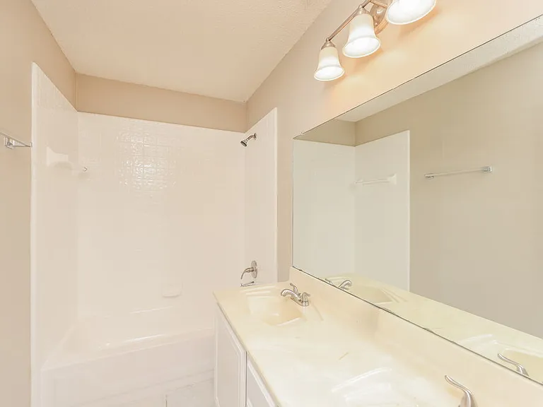 1225 Paul Dr — Photo 16