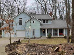 143 The Woods, Bedford, IN