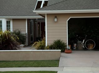 11821 Wembley Rd, Los Alamitos, CA 90720